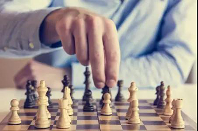 跟風(fēng)派：散戶入股，“綠肥紅瘦”是常態(tài)