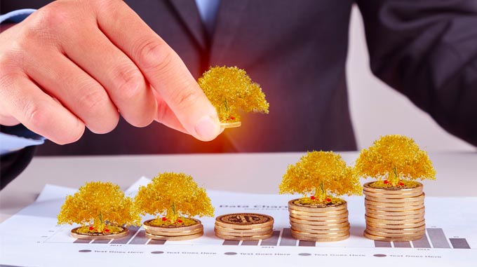 財(cái)產(chǎn)責(zé)任保險(xiǎn)、壽險(xiǎn)、退休金產(chǎn)品等各類(lèi)金融服務(wù)